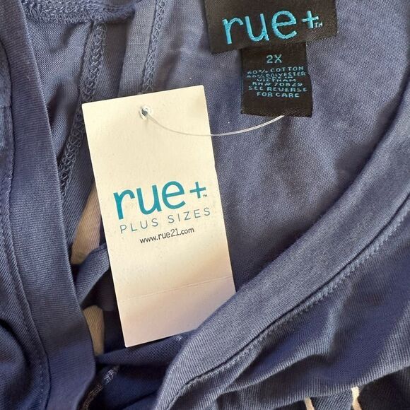 Blue Fringe Sleeveless Top with Sun and Moon Design Size 2X Plus - Picture 5 of 8